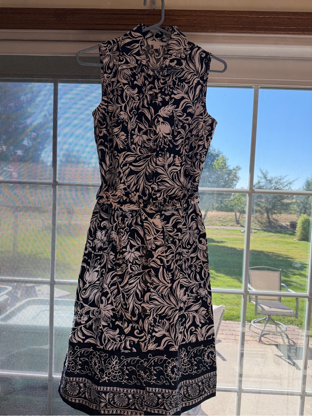 Charter Club Black & White Floral Sleeveless Dress. Bin 76.